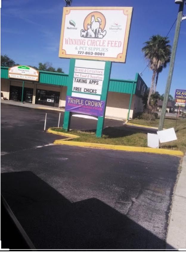 WINNING CIRCLE FEED & PET SUPPLIES: 9722 State Road 52, Hudson, FL 34669